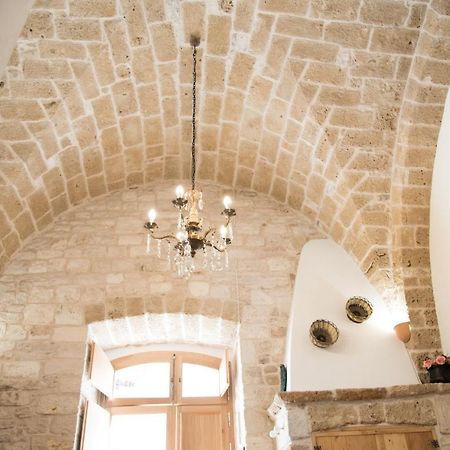 Piazza Duomo - Medieval Puglia'S House Giovinazzo Eksteriør billede