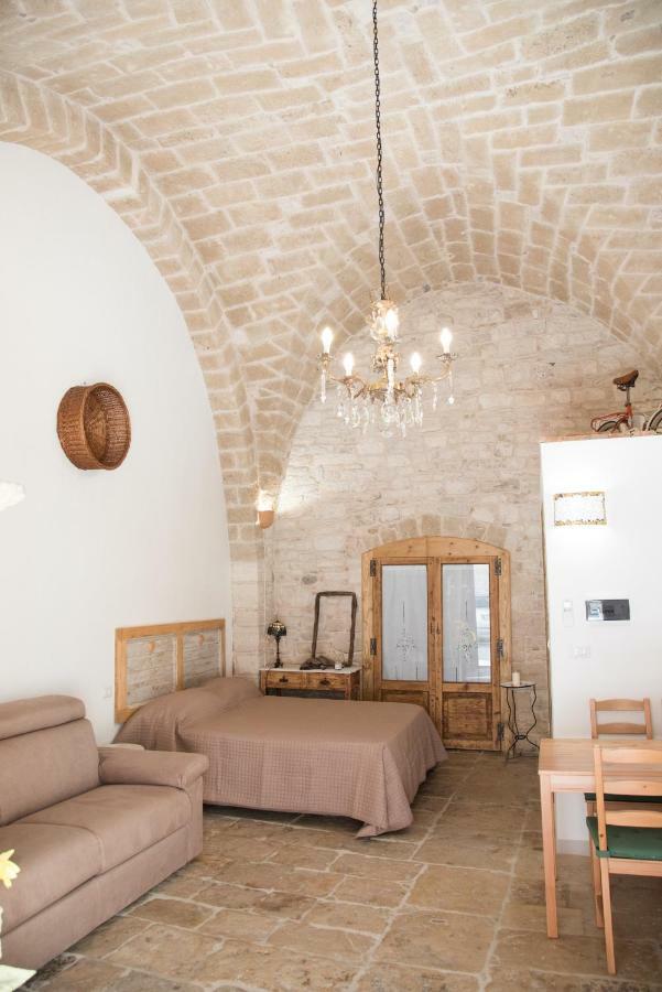Piazza Duomo - Medieval Puglia'S House Giovinazzo Eksteriør billede