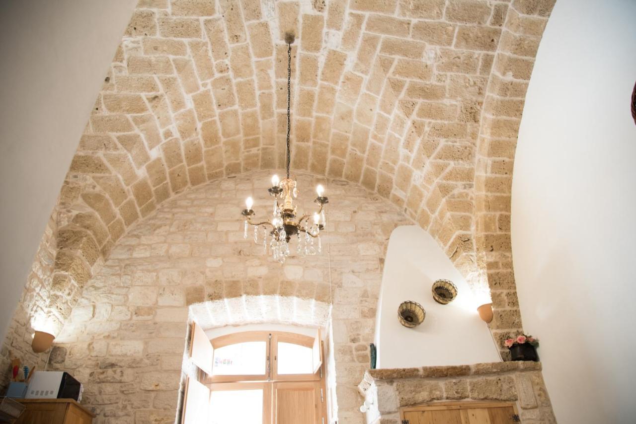 Piazza Duomo - Medieval Puglia'S House Giovinazzo Eksteriør billede